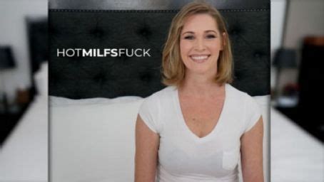 redfube|Hot Milfs Fuck Porn Videos